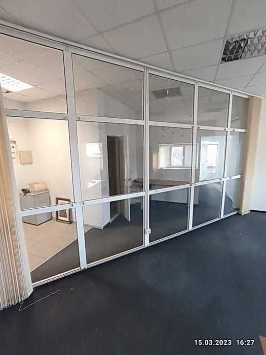 Продам сучасний офіс у діловому ЦЕНТРІ Київа.ТОРГ. 215 м2