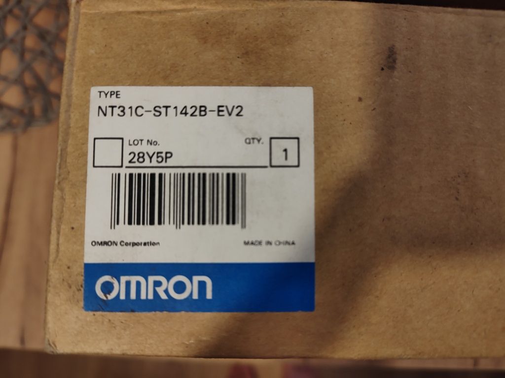 Panel operatorski OMRON NT31C-ST141B-EV2