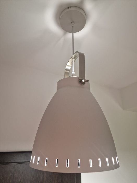Lampa sufitowa loft biała