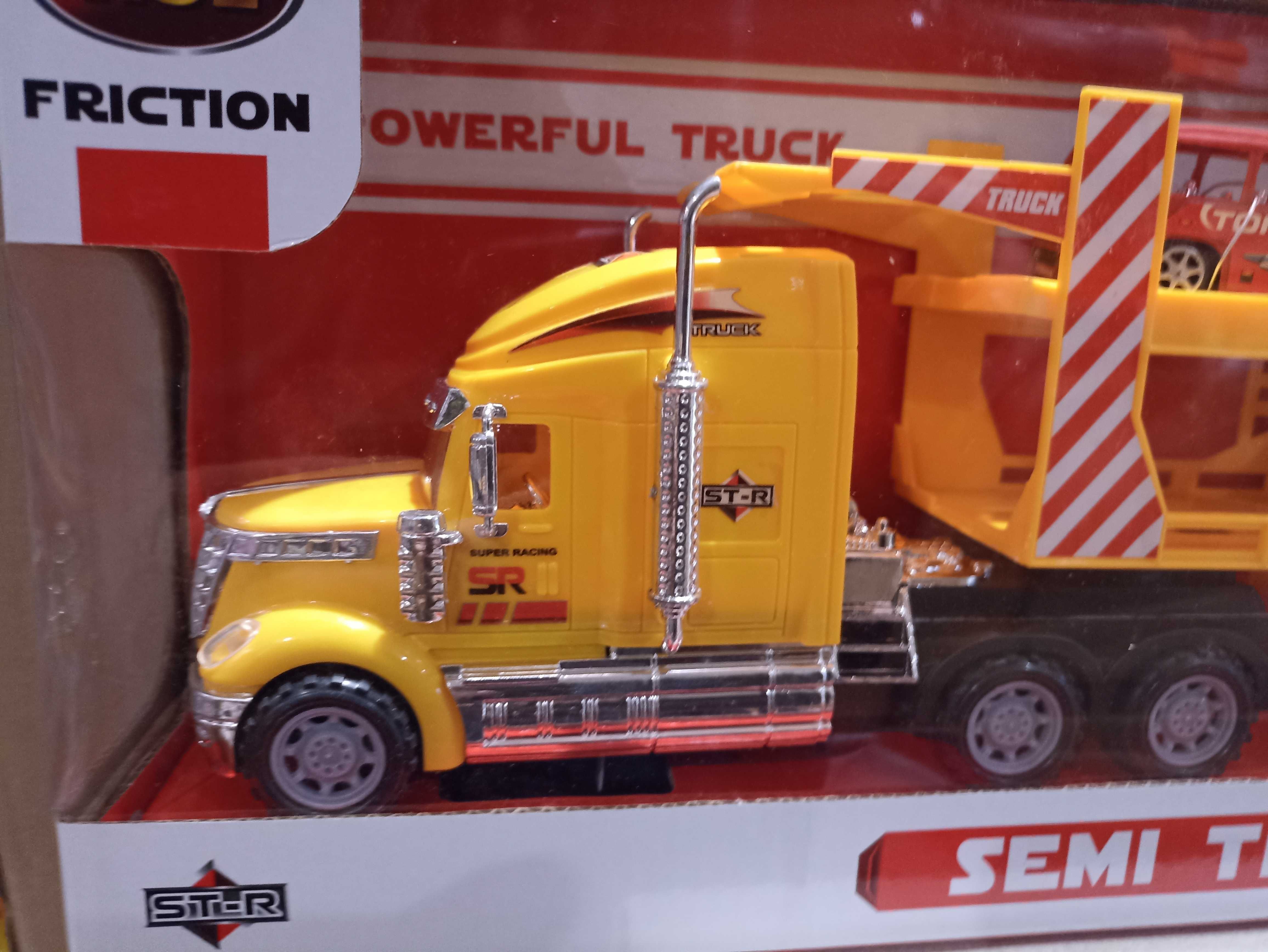 Autotransporter  z autkami