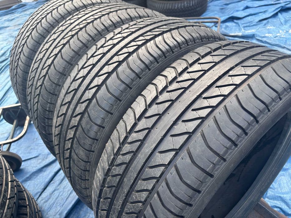 235-55-R19 DUNLOP  4 штуки комплект летней резины GERMANY 2022