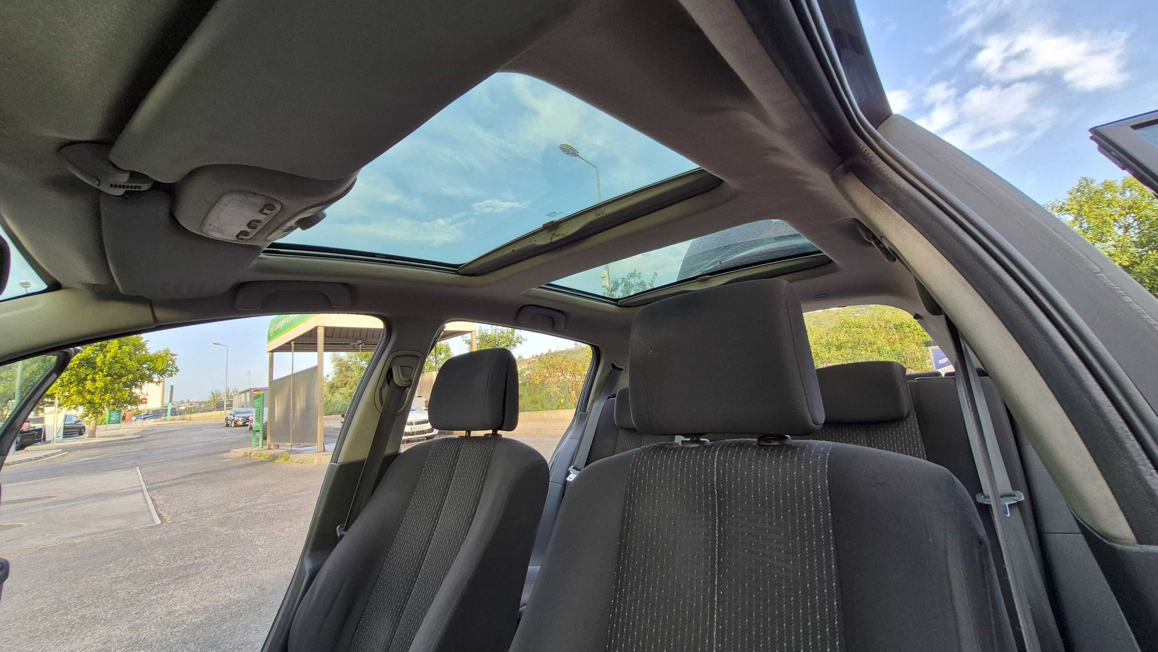 Renault Megane 1.9 DCI em bom estado
