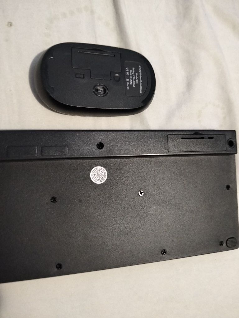 Teclado e rato wireless