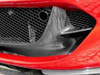 Ferrari 812 - kierownica powietrza wlot dolot grill zderzak - CARBON