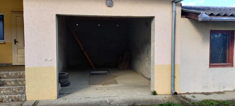 Большой дом, 4 комнаты+кухня, сад гараж. д. Чома, г. Берегово