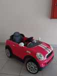 Carro elétrico criança