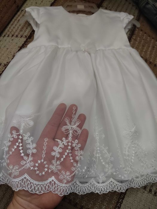 Sukienka do chrztu