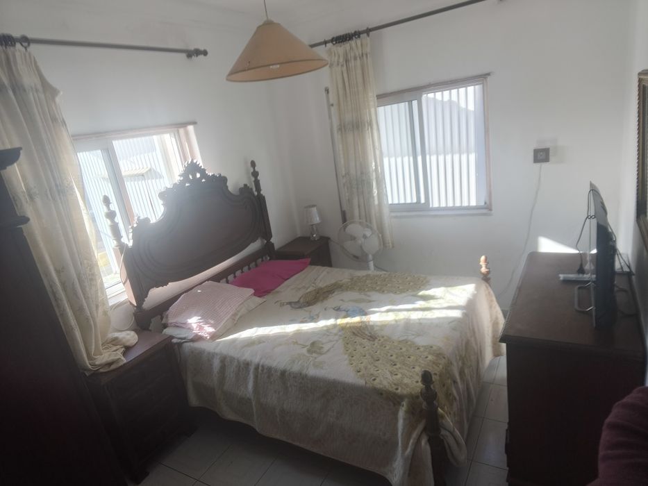 Arrenda_se quarto no Fernão ferro , para casal ou individual,