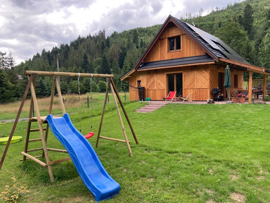 Modrzewiowy domek w górach, Beskid Żywiecki – „Bułkowisko“