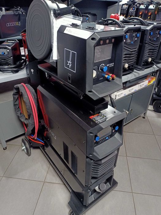 Spawarka MIG MAG 500A chłodzona Dual Pulse 4x4 Podajnik Przemysł
