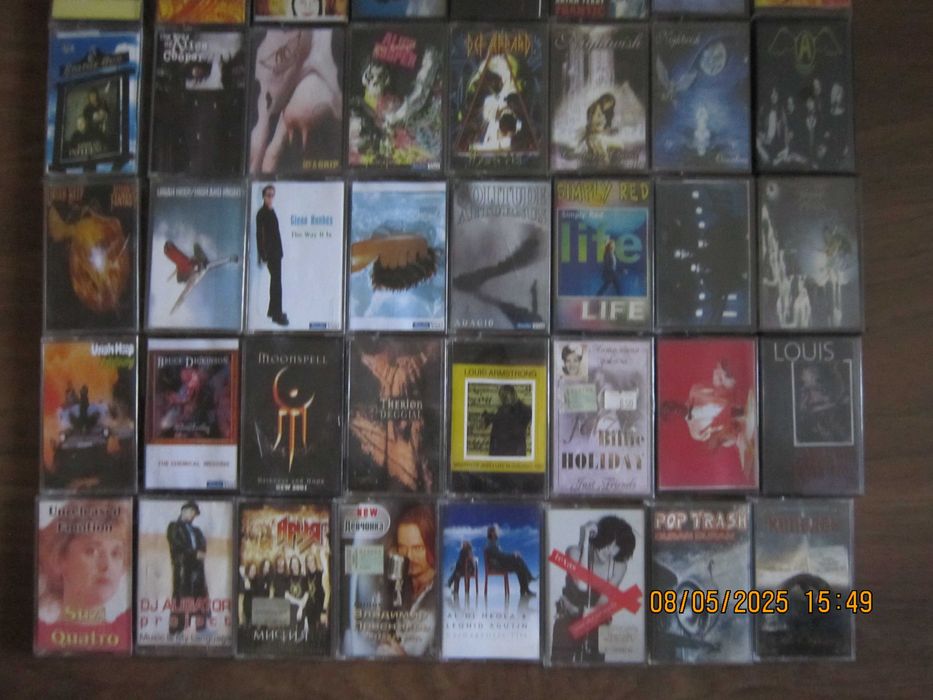 аудіокасети с записом гурту BEATLES