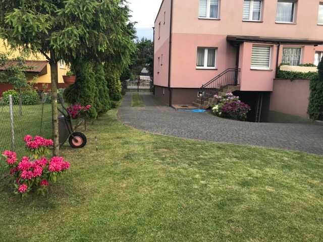 Sprzedam dom w zabudowie bliźniaczej