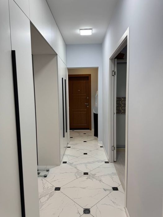 Продам 4ком.квартиру. Каменское. Левобережный 10 район.  4этаж. ОСББ.