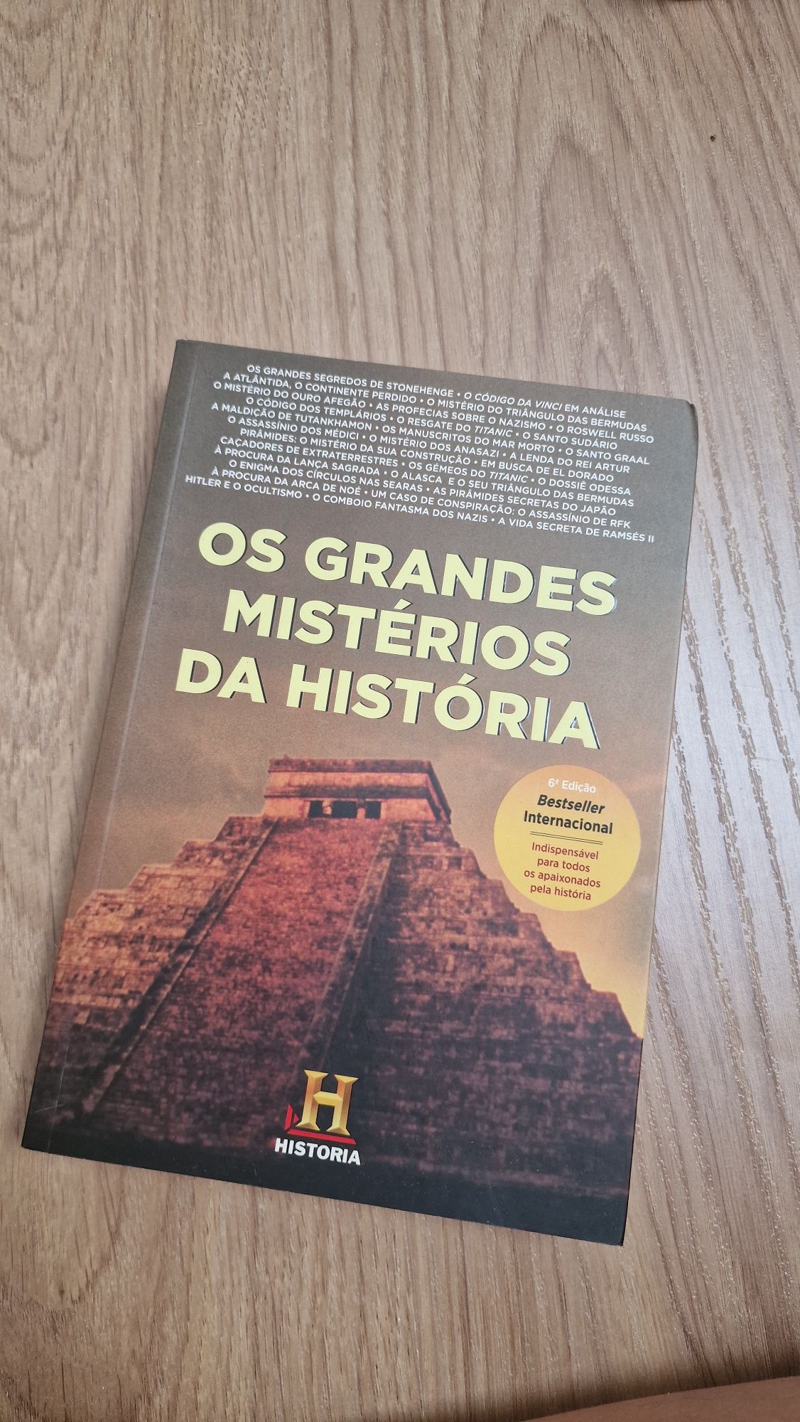 Livro Os Grandes Mistérios da História