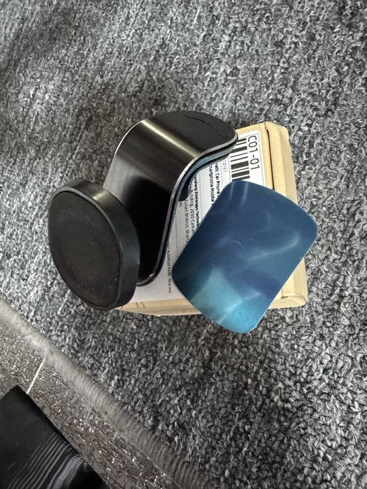 Для телефону автомобіля на пічку