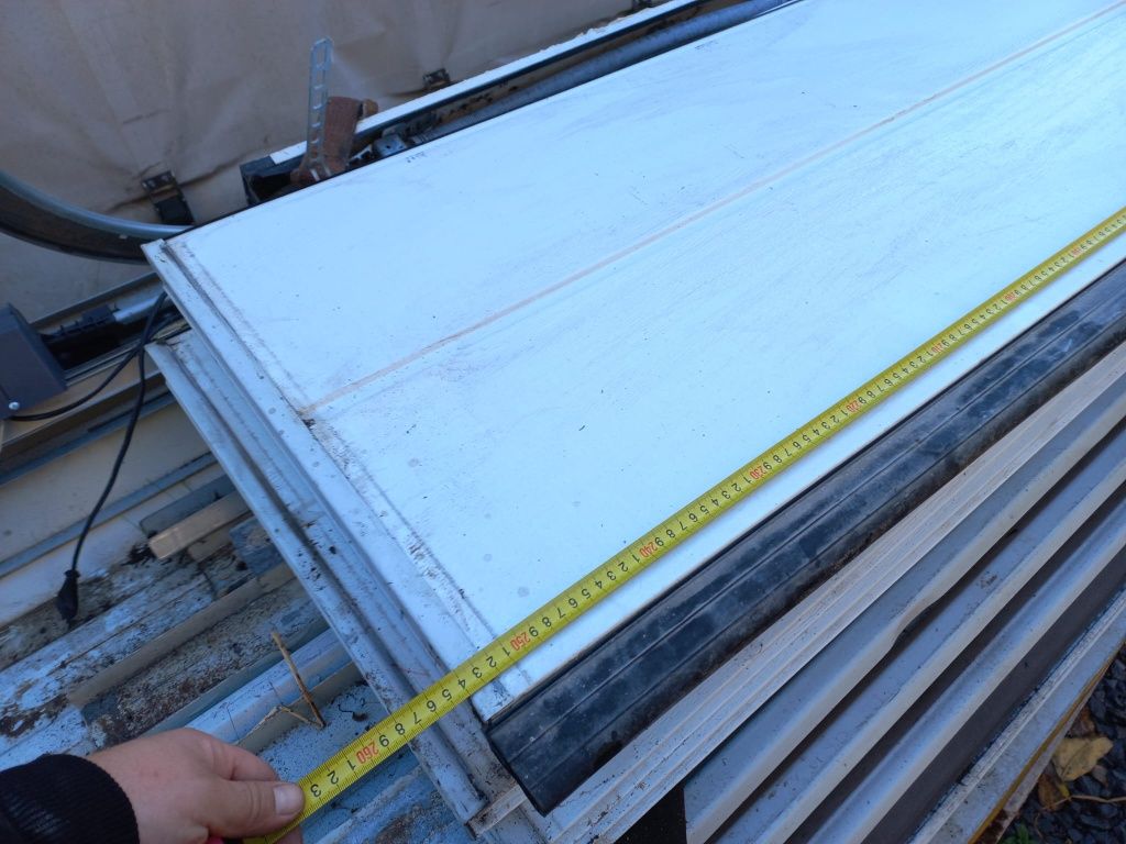 Garaż Ocieplony 3.3m x 6m + brama Hormann 2.54m