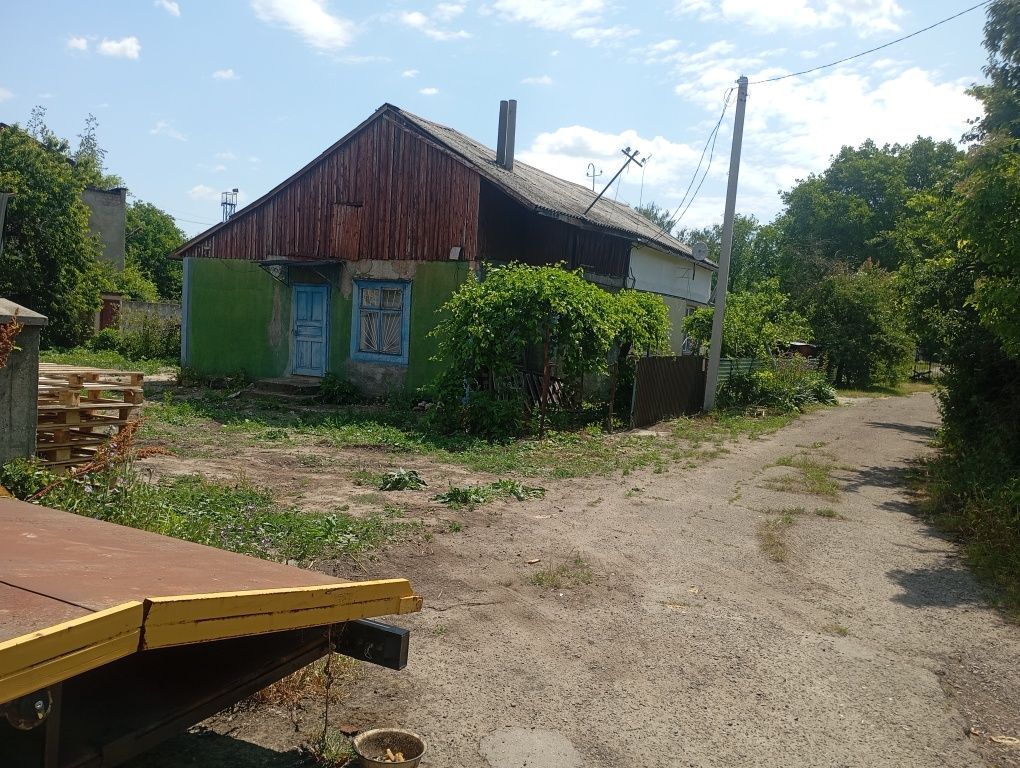 1/2 дома вул. Кармелюка Чернівці,район віниченка