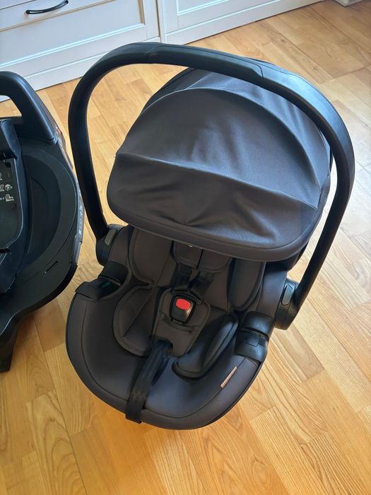 Fotelik łupina Britax Romet Baby-Safe PRO z bazą obrotową