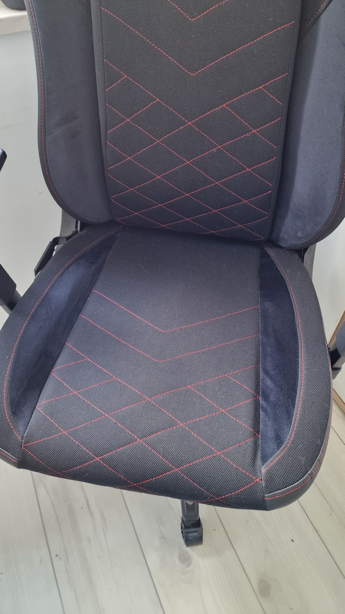 Fotel Genesis Nitro 890