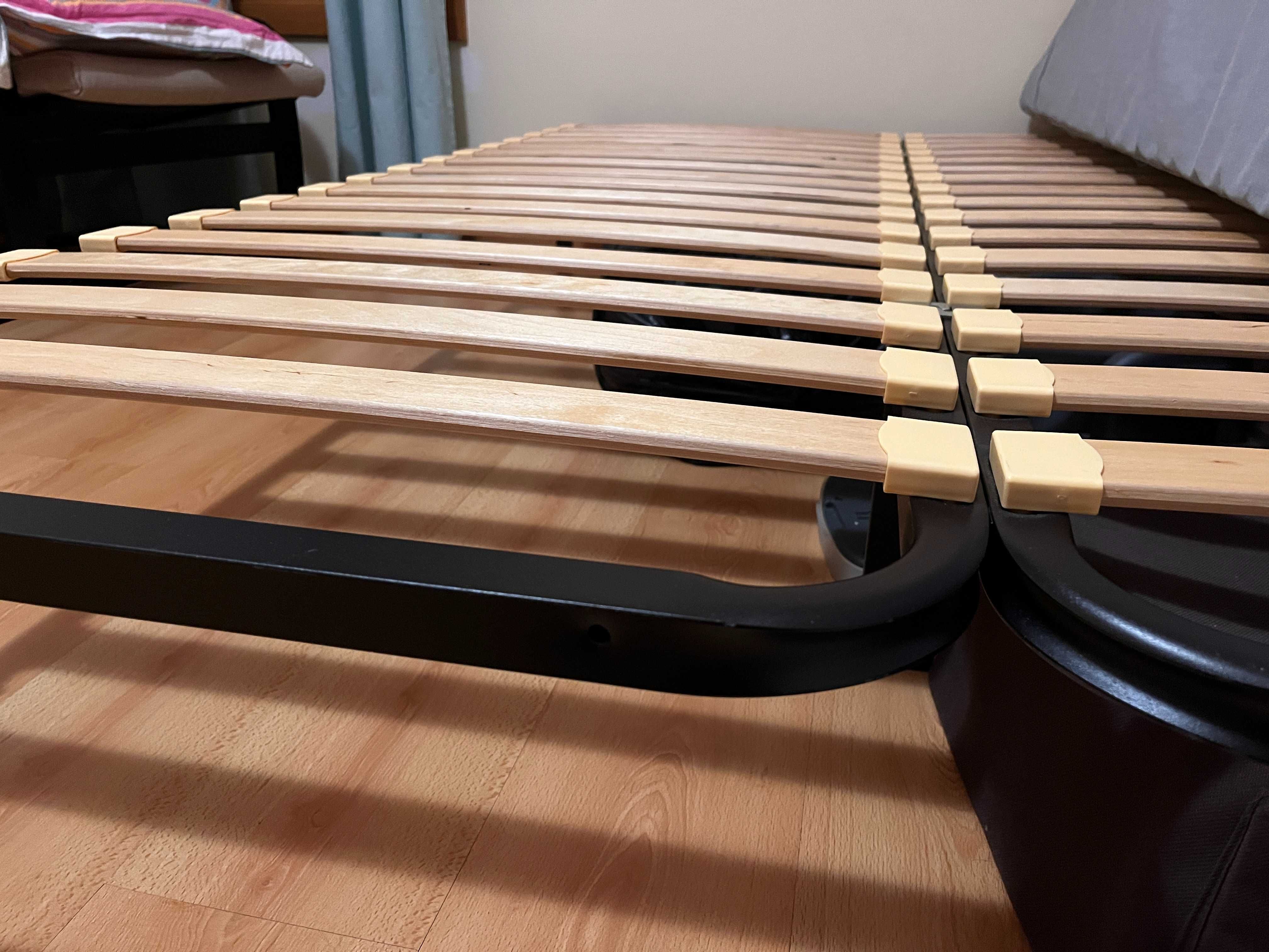 Cama de Casal IKEA (Colchão + Estrado Versátil) - Em Ótimo Estado