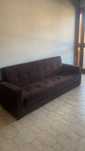 Sofá - cama castanho escuro