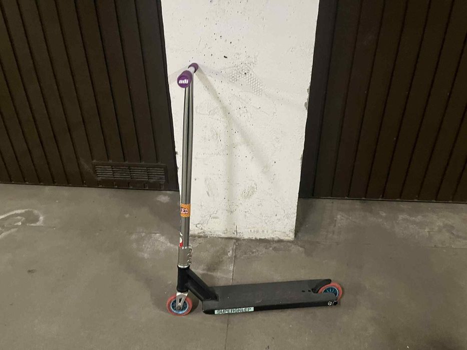 Hulajnoga wyczynowa(native,Longway,ethic,river,hellagrip,vans,cult)