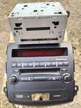 Radio Mitsubishi Outlander 2