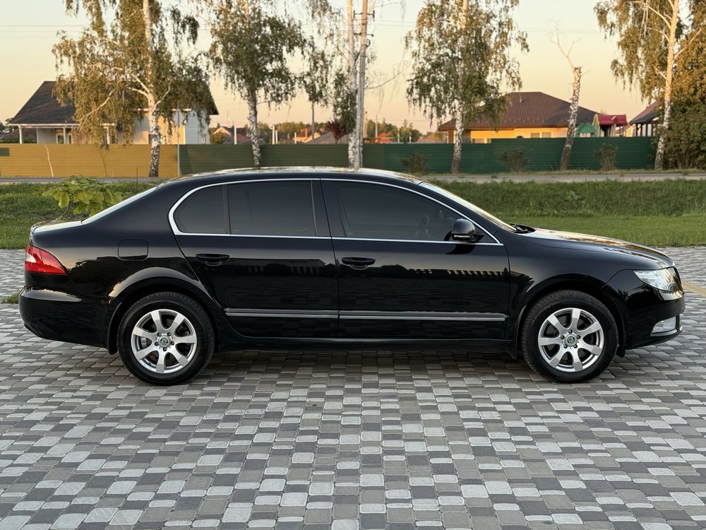 Skoda Superb 2011 1.8TSI