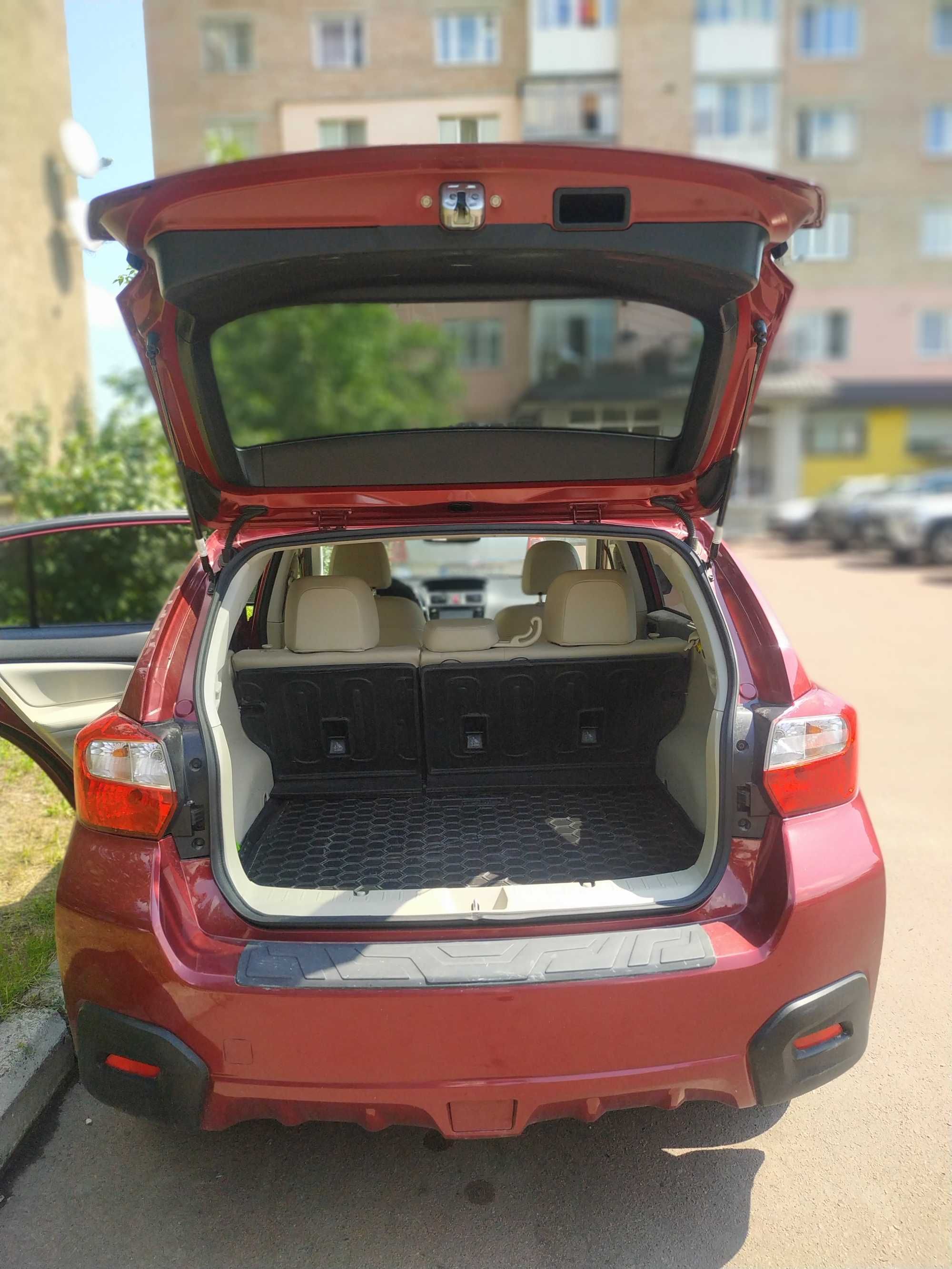 Продам Subaru xv 2015