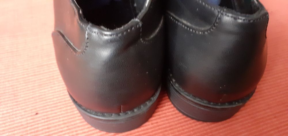 Buty męskie sznurowane 40