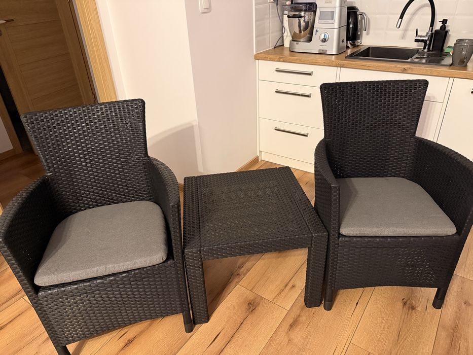 Zestaw mebli ogrodowych/balkonowych