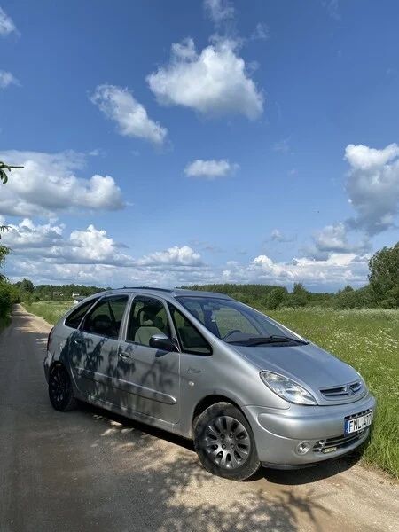 Разборка, Шрот Citroen Xsara Picasso. Мотор 2.0 HDi