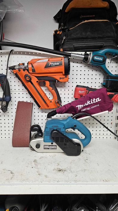 Szlifierka taśmowa Makita 9403 moc 1200W