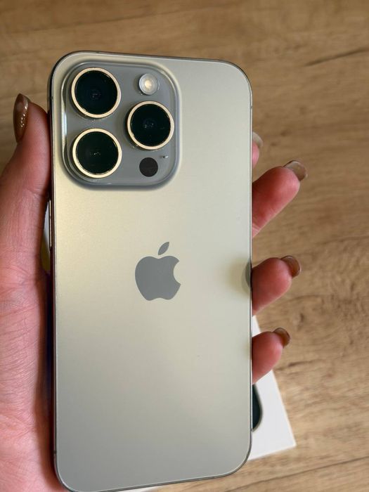 iphone 15 Pro 256 GB/Sim+Esim  89% акамуляттор