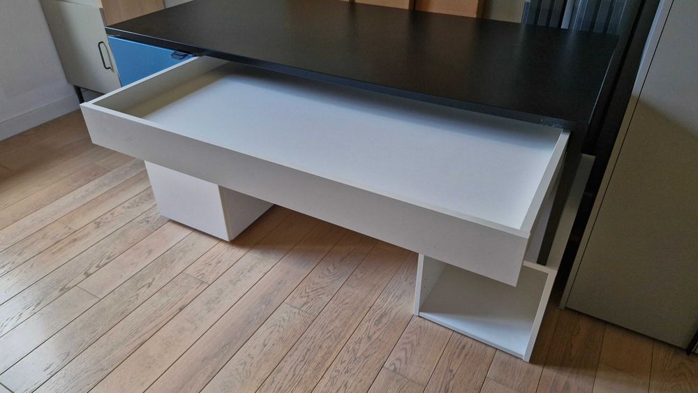 Biurko 140 L z kontenerkiem VOX Young Users