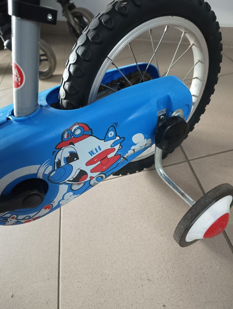 Rower rowerek B twin dla dzieci z bocznymi koła 14'