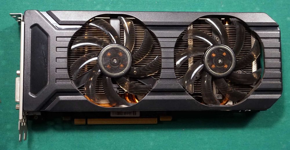 Używany Palit 1070 gtx, #62292 c- oba fany do wymiany