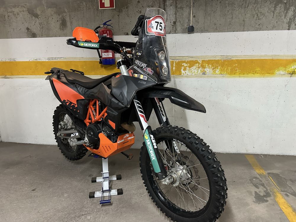 KTM 690 R Modelo 2020