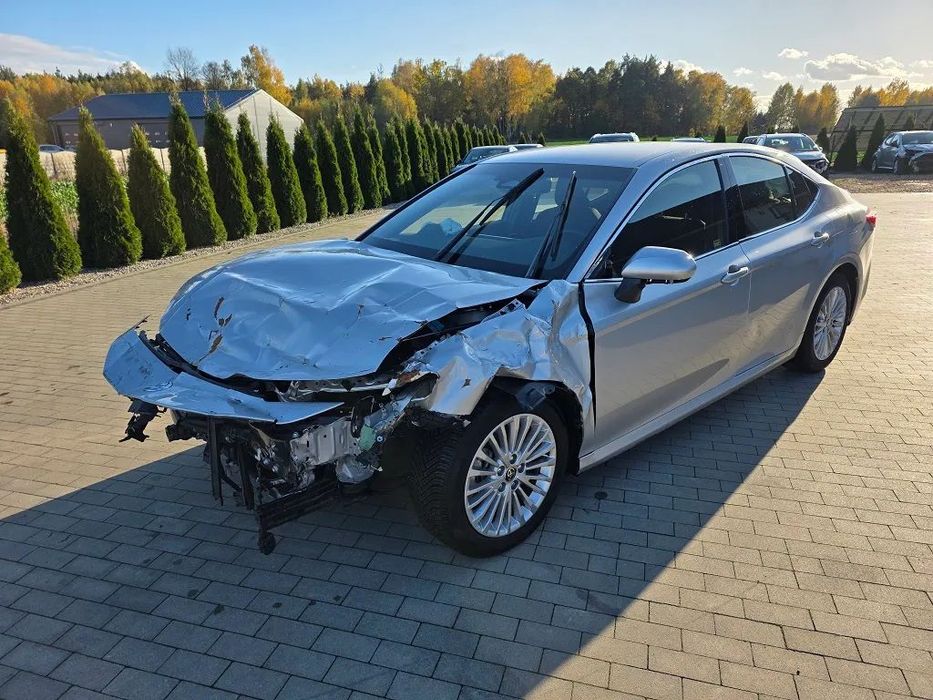 Toyota Camry Salon Polska 3/25  Nowa Wersja Apple Car