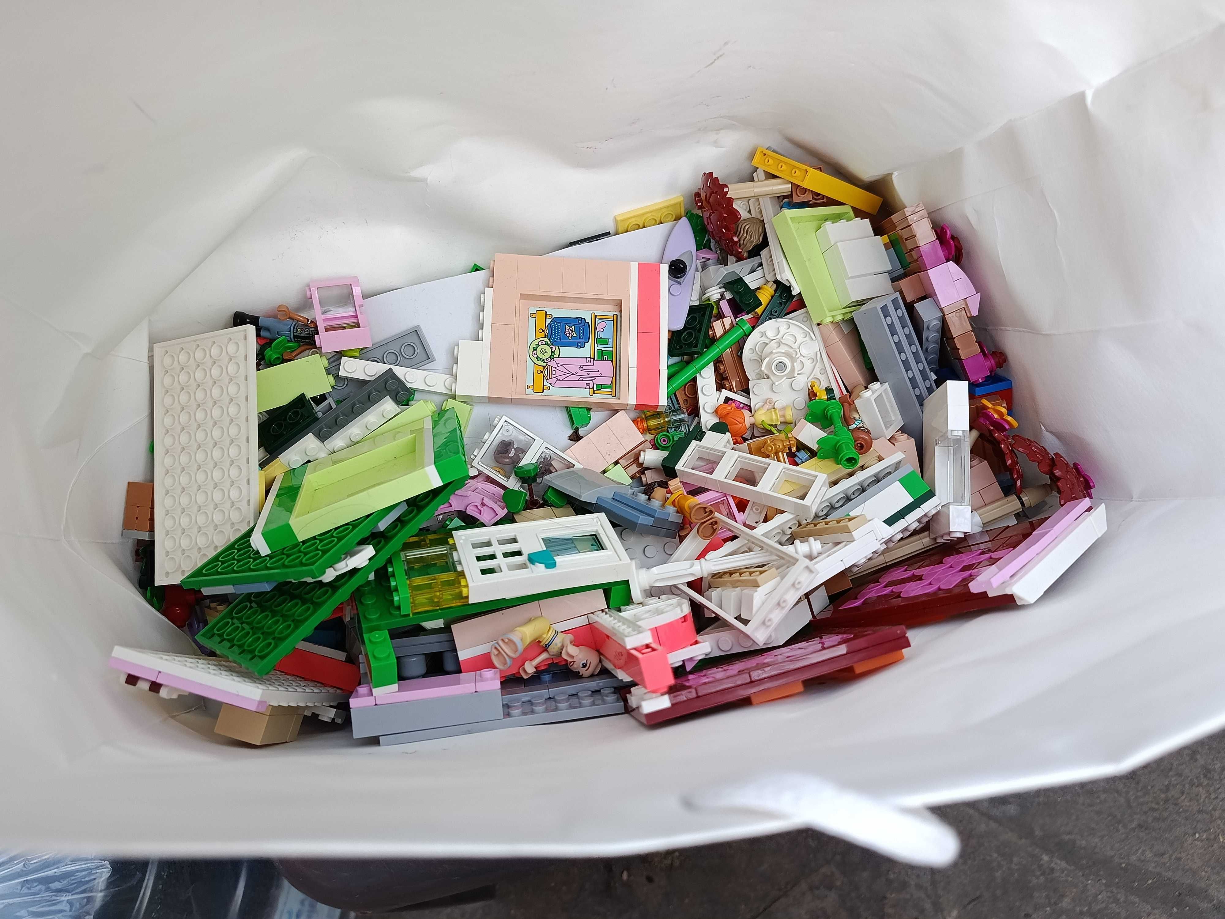 Продам Lego friends Будиночок, дом
