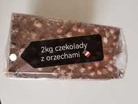 Czekolada mleczna z orzechami laskowymi 2kg