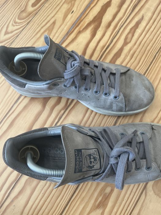 Tenis Stan Smith Camursa Cinzentos