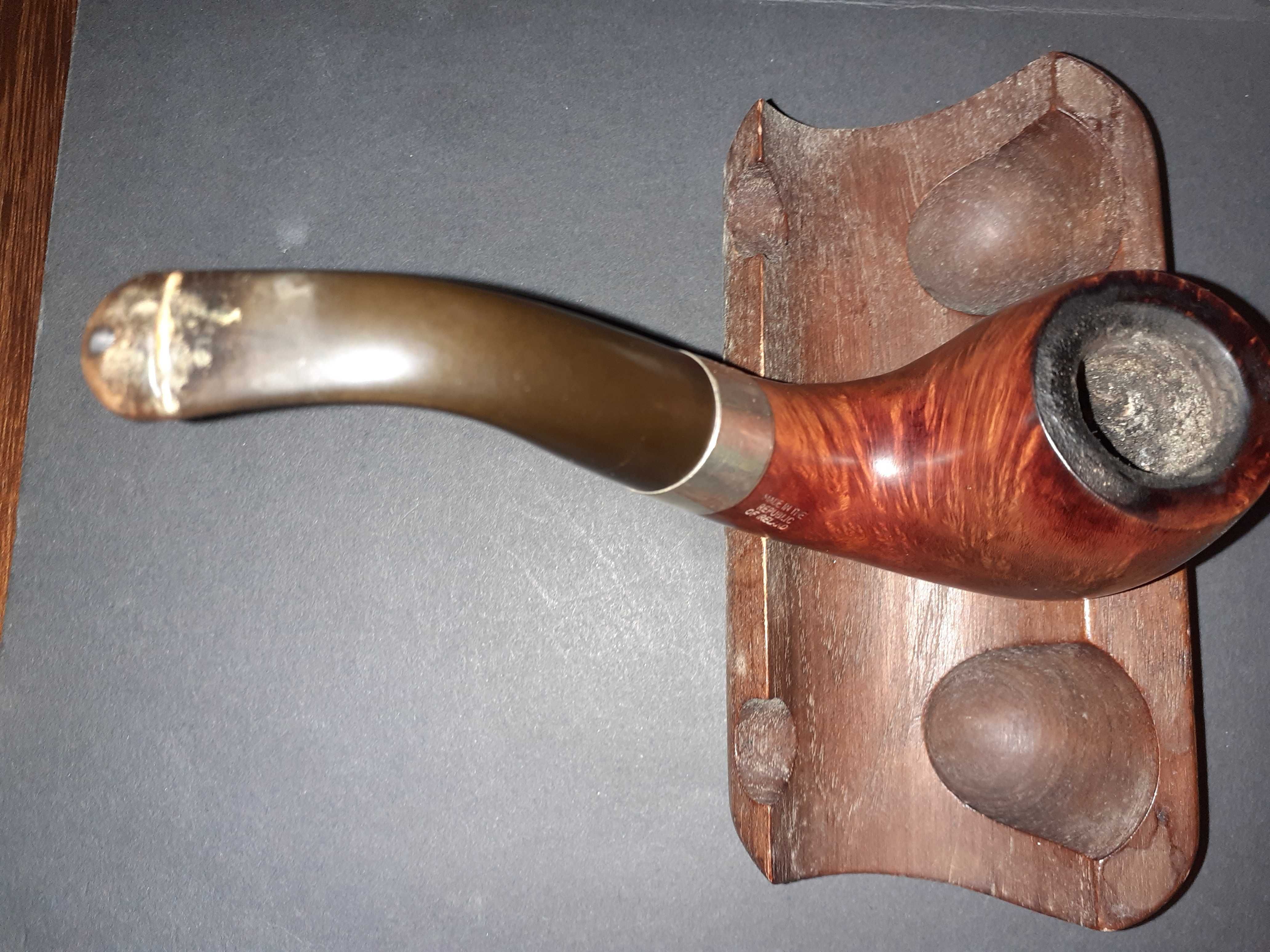 Cachimbo Peterson com anilha de prata, em bom estado