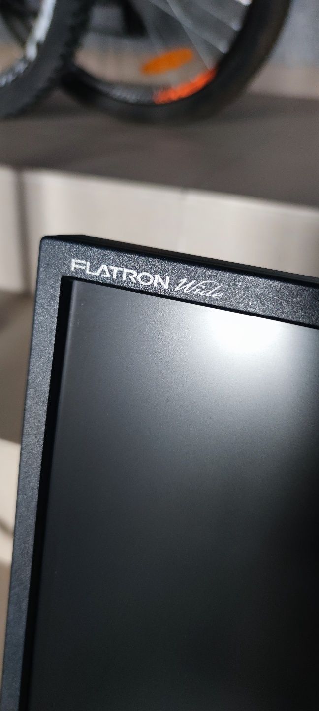 Монітор LG Flatron L194WT- BF