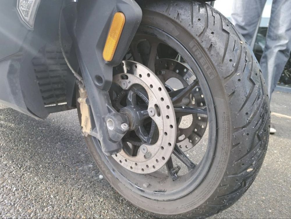 Moto BMW C 400GT