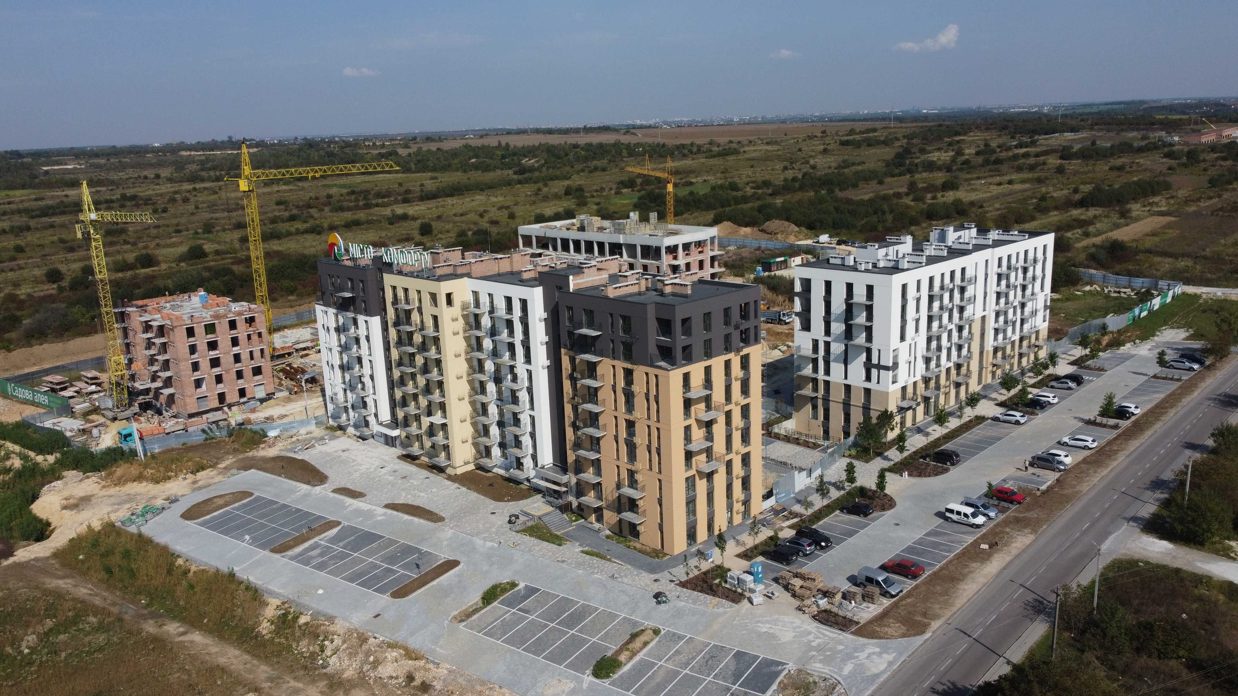 Продаж(Єоселя) 2-кімнатної квартири 64 м2 Пустомити (9км.від Львова)