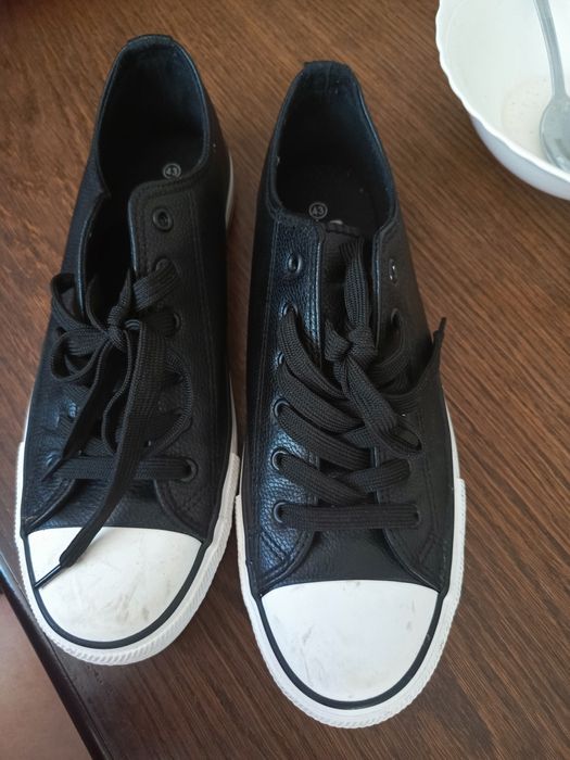 Trampki ze skórki męskie 43