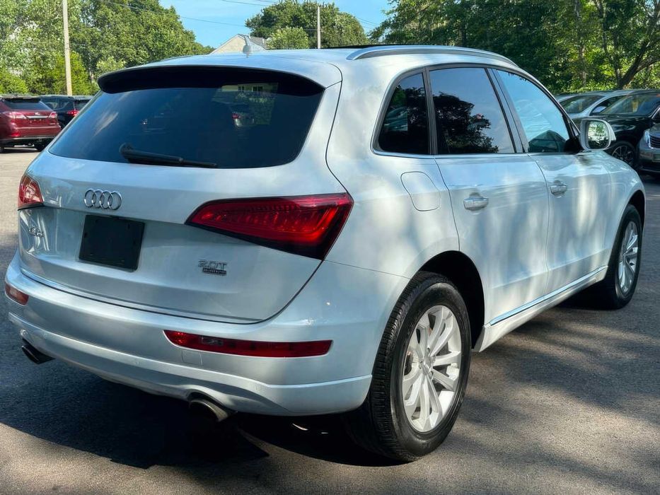 Audi Q5      2015