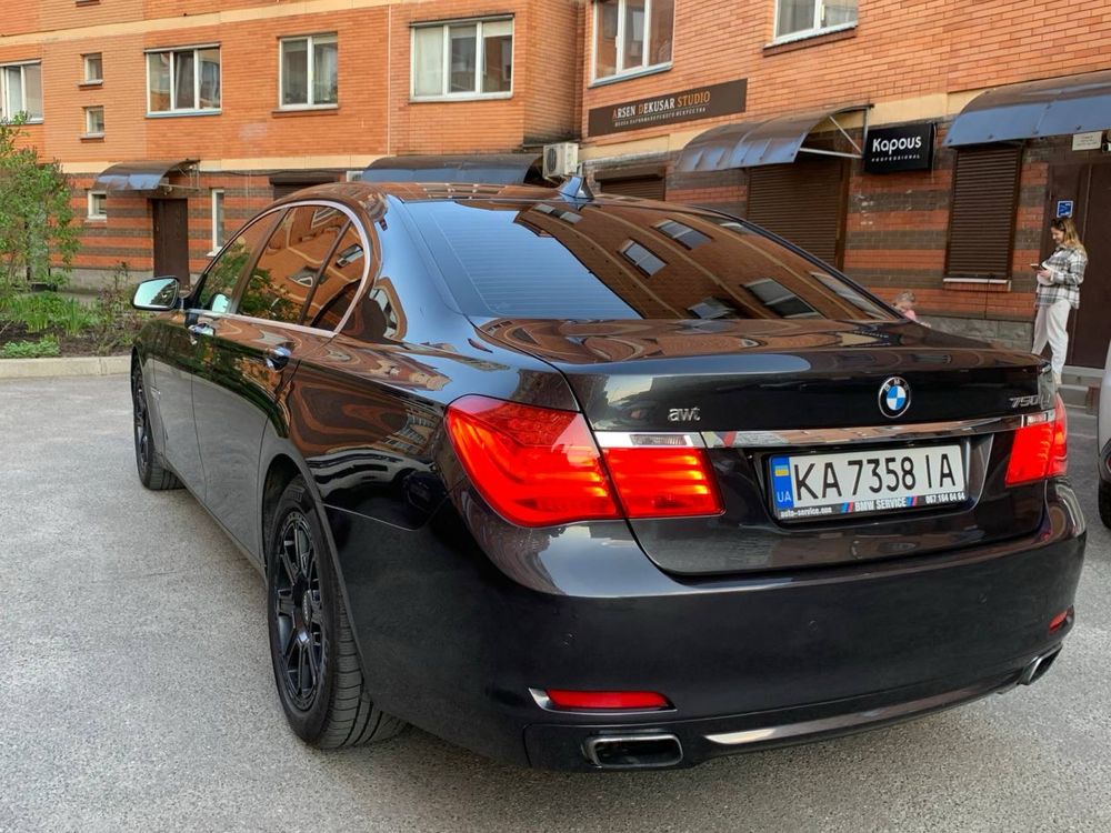 BMW 750li Xdrive Официальная ОБМЕН