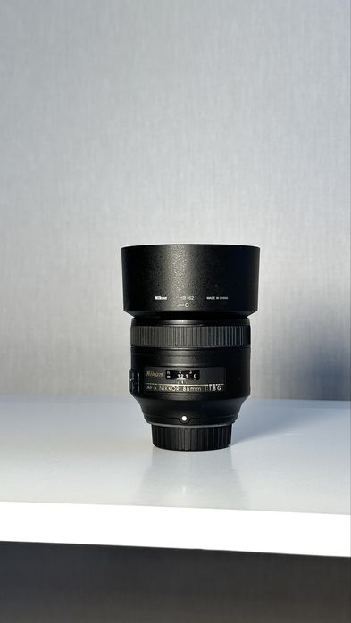 Об’єктив Nikon AF-S NIKKOR 85mm f/1.8G